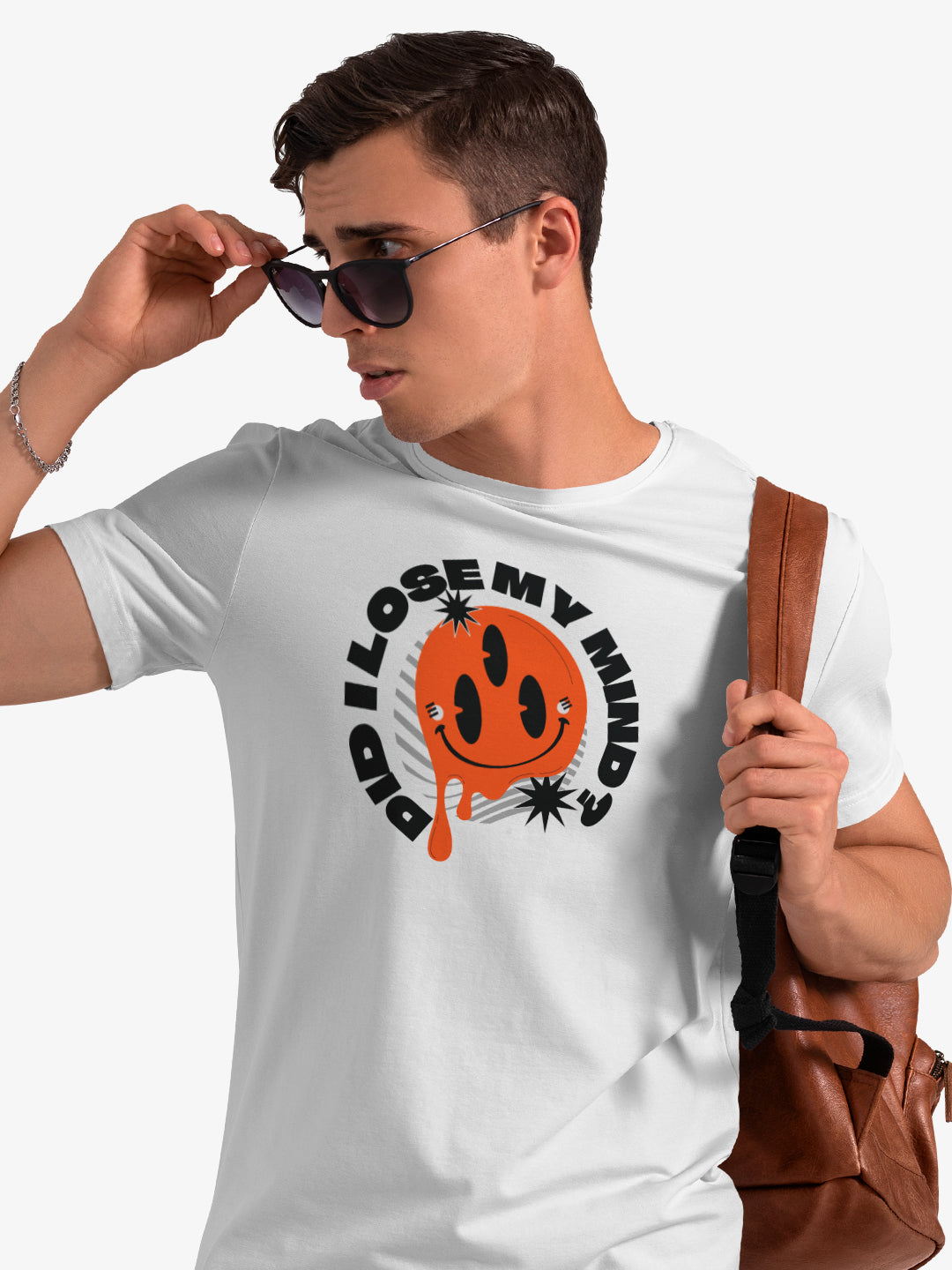 [1060]: Unisex Round Next Regular Fit T-Shirts - Mind
